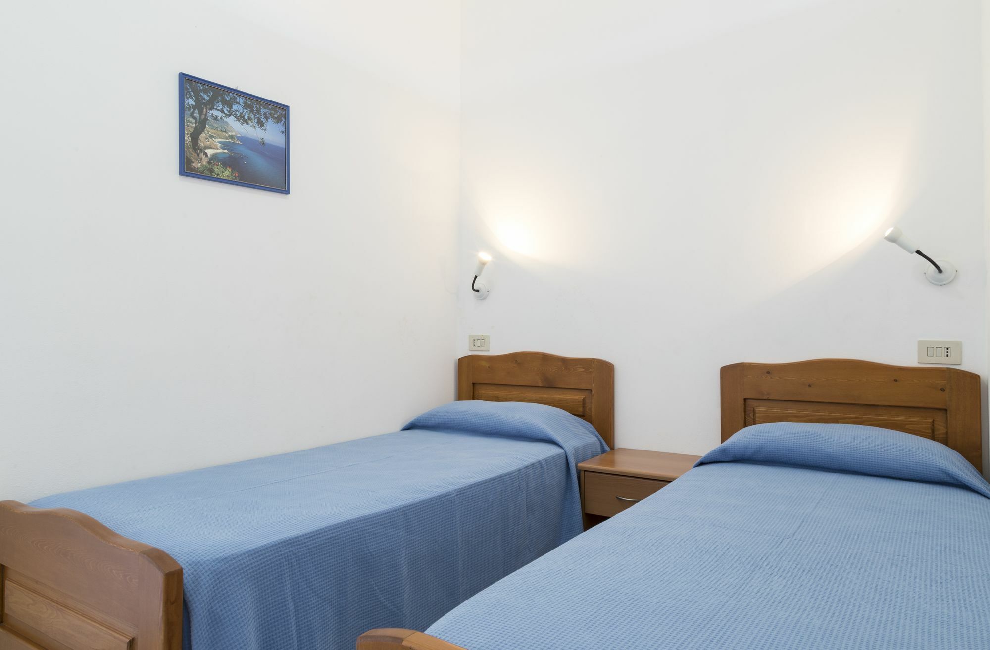Aparthotel Happy Days à Capo Vaticano Extérieur photo